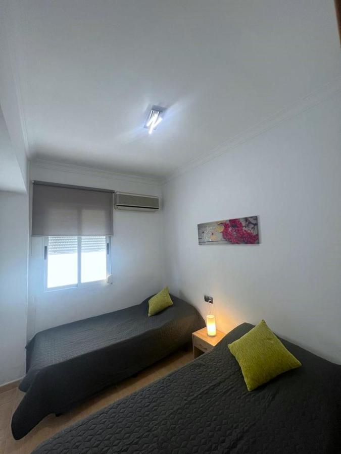 Calle Mora De Rubielos With Free Private Underground Parking Valencia Luaran gambar